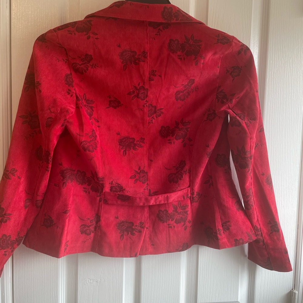 Jacket - Picture 2 of 7